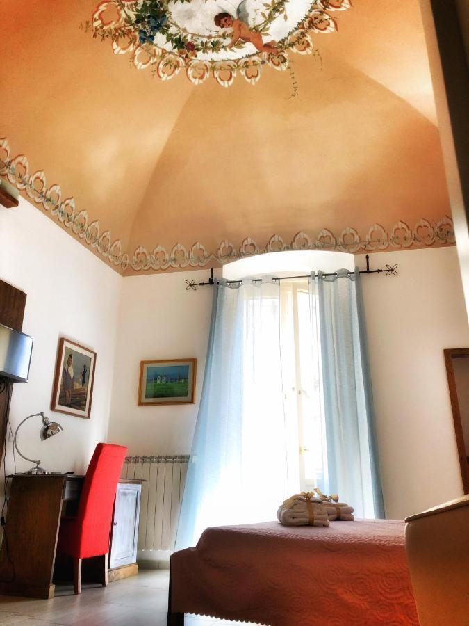 レッチェ Palazzo Salia Bed & Breakfast エクステリア 写真