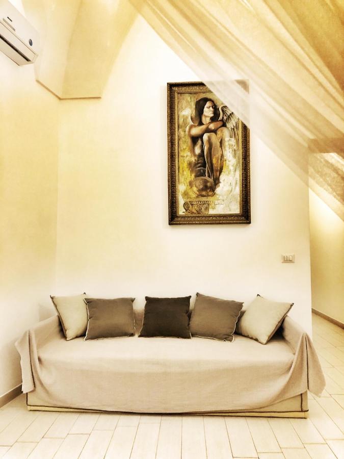 レッチェ Palazzo Salia Bed & Breakfast エクステリア 写真