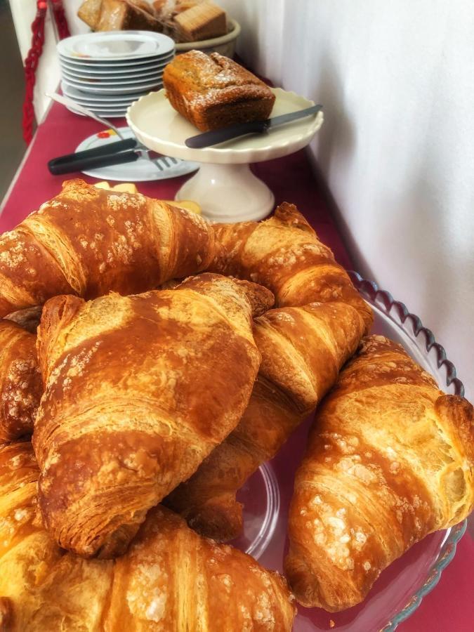 レッチェ Palazzo Salia Bed & Breakfast エクステリア 写真